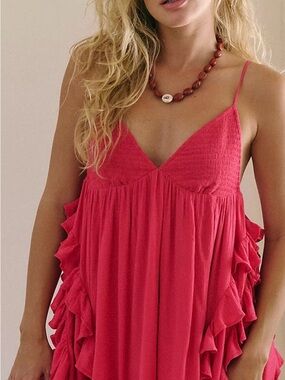 Mallorca Dress in Vibrant pink